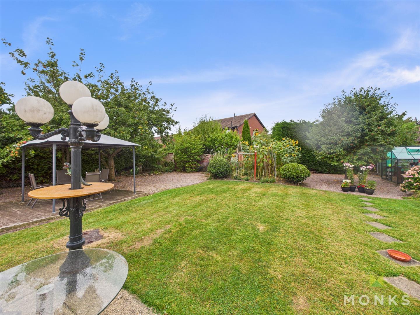 59 Harlescott Crescent, Shrewsbury, SY1 3AX For Sale